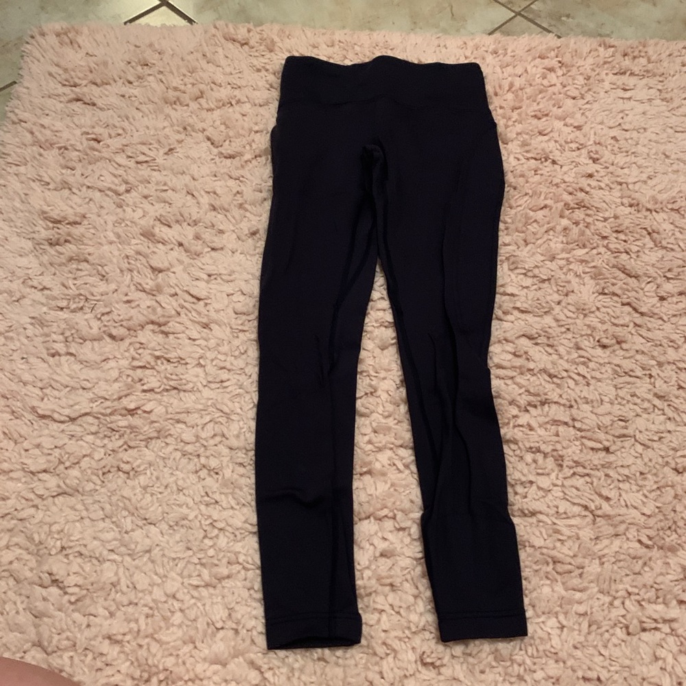 Navy lululemon leggings!
